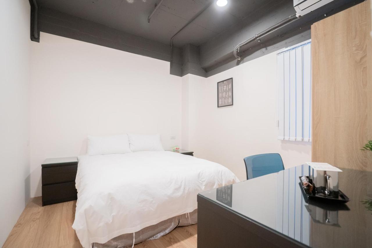 Hotelshere - Ximen Taipei Exterior photo