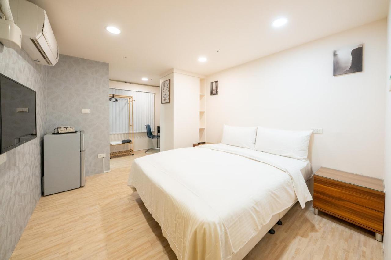 Hotelshere - Ximen Taipei Exterior photo