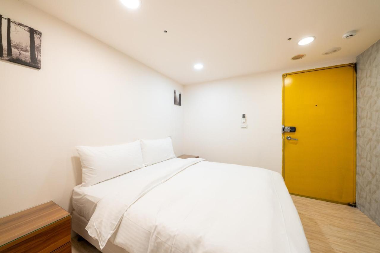Hotelshere - Ximen Taipei Exterior photo